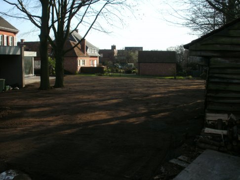 Nivelleren tuin 14