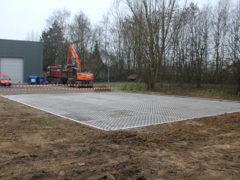 Parking met betonnen grasdallen 3