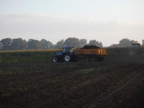 uitgraven en aanvullen nieuwe kippenstal (8)