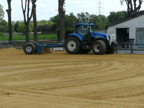 Aanleggen paardenpiste 4