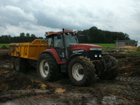 G210 New Holland