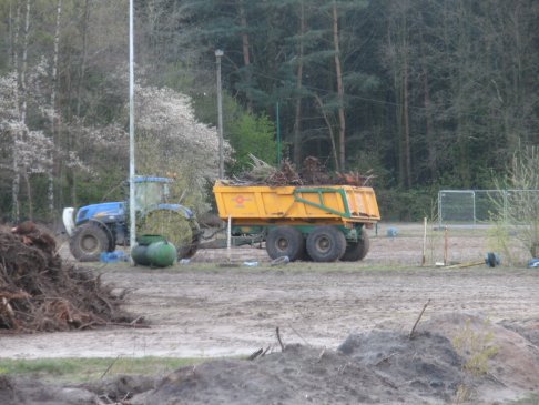 shredderen van stronken en takken tot biomassa (5)