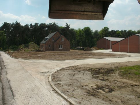 Aanleg tuin en oprit in beton 10